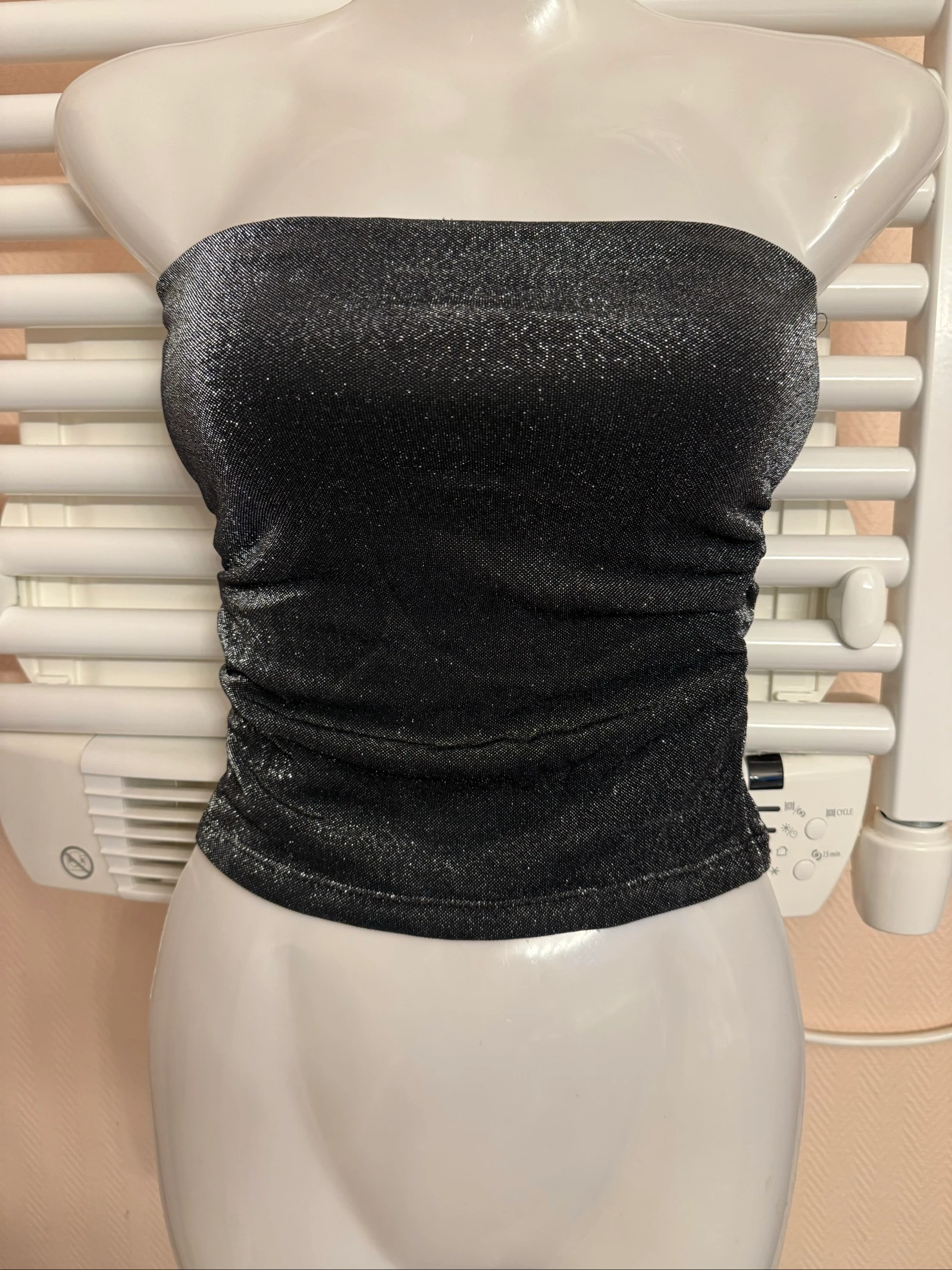 Bershka , top bandeau pailletté, taille XS, neuf sans étiquette